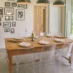 Σπίτι διακοπών Gorgeous Home In Staubin De Cadelech *