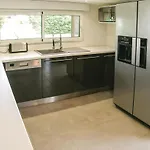 Gorgeous Home In Staubin De Cadelech Σπίτι διακοπών Razac-d'Eymet