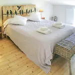 Gorgeous Home In Staubin De Cadelech