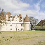 Gorgeous Home In Staubin De Cadelech * Razac-d'Eymet
