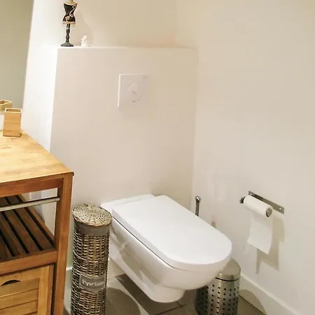 Cozy In Staubin De Cadeleche Feriehus