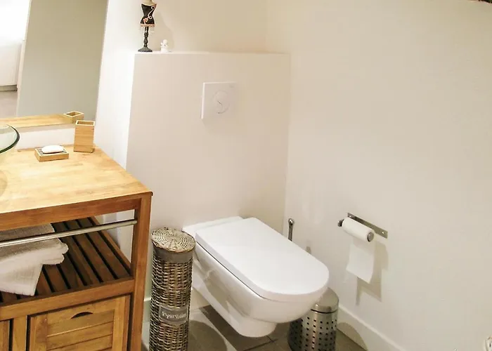 Cozy In Staubin De Cadeleche Hébergement de vacances